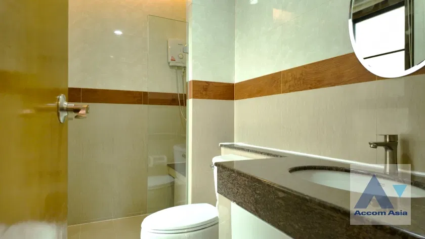 picture 🔼🔽 AccomA 📩 Modern 3-storey house with natural light and private garden in Sukhumvit  - 15/20
