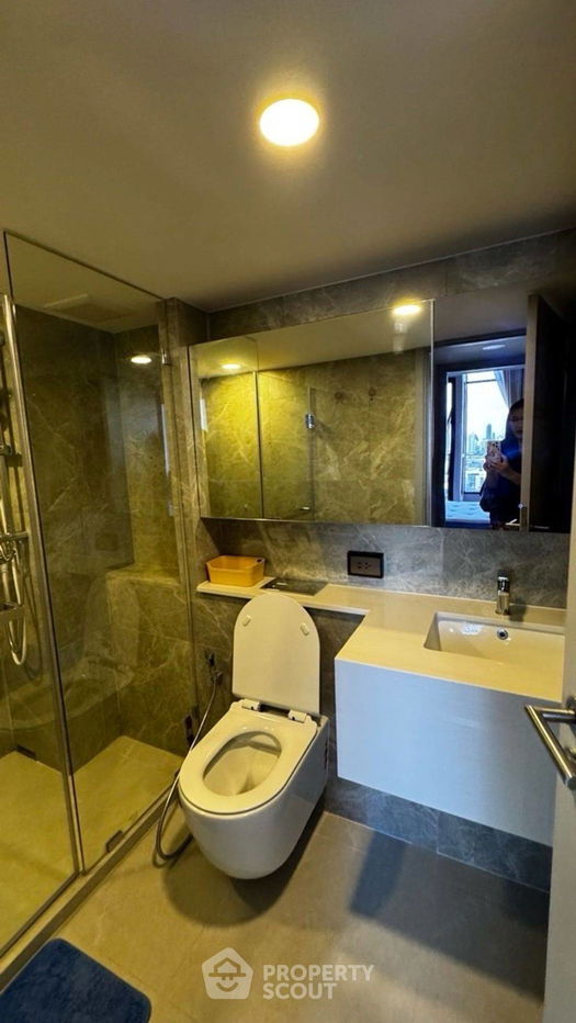 picture 2-BR Condo at SOHO Bangkok Ratchada near MRT Huai Khwang (ID 2284453) - 9/25