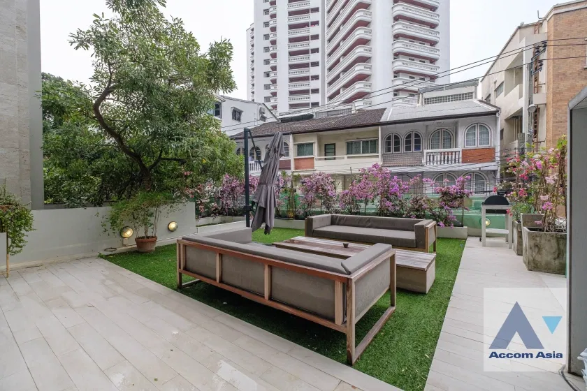 รูป 🔼🔽 AccomA 📩 Private Swimming Pool,Huge Terrace 4 BR Townhouse @749 Residence (AA31156) - รูปที่ 9/20