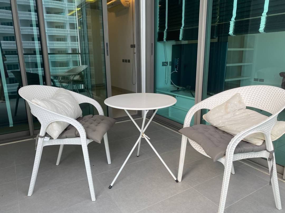 picture 1 Bedroom Condominium @ Wongamat Tower - 10/28