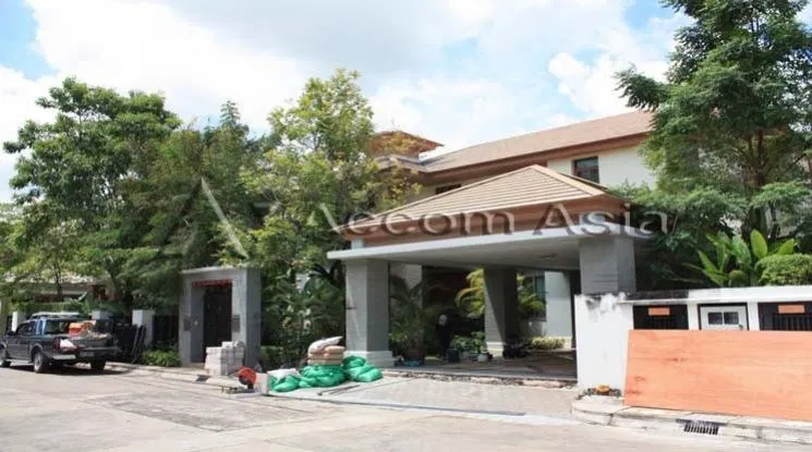 รูป 🔼🔽 AccomA 📩  4 BR House @Peaceful compound (1713394) - รูปที่ 1/9