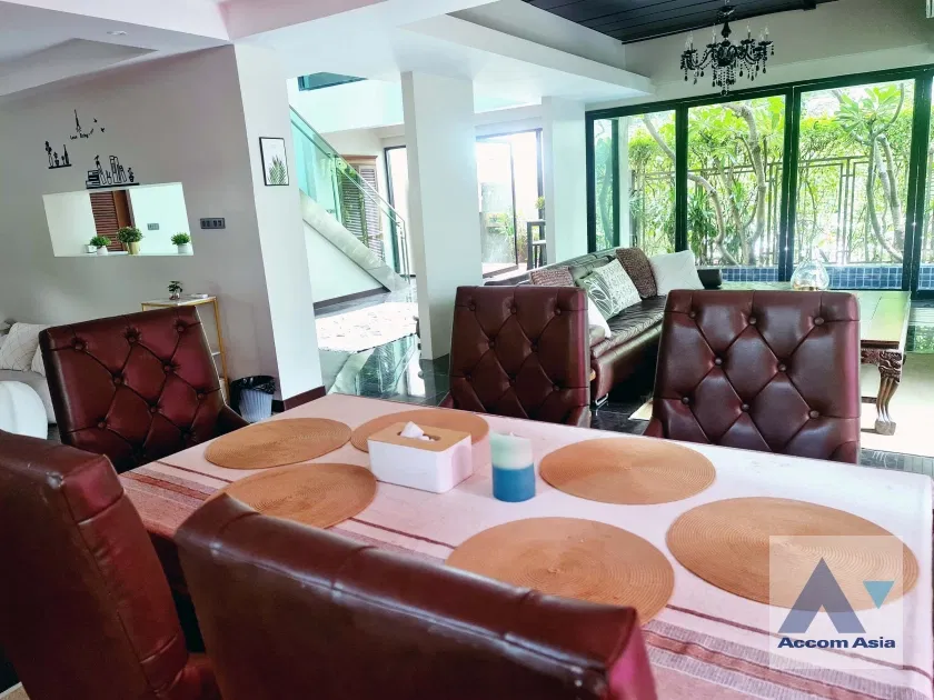 picture 🔼🔽 AccomA 📩 Pink-Themed Home with Artistic Character (1914114) - 5/20