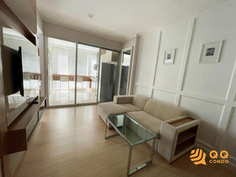 For Rent Rhythm Sukhumvit 50 - size 45sq.m., Beautiful room, fully furnished.