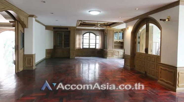 picture 🔼🔽 AccomA 📩 Home Office 5 BR House in Khlong Ton Nuea (AA14437) - 3/10
