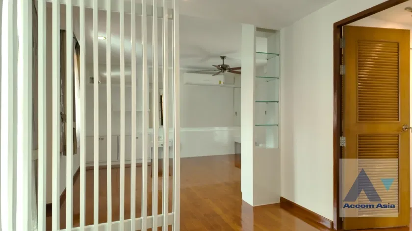 picture 🔼🔽 AccomA 📩 Modern 3-storey house with natural light and private garden in Sukhumvit  - 18/20