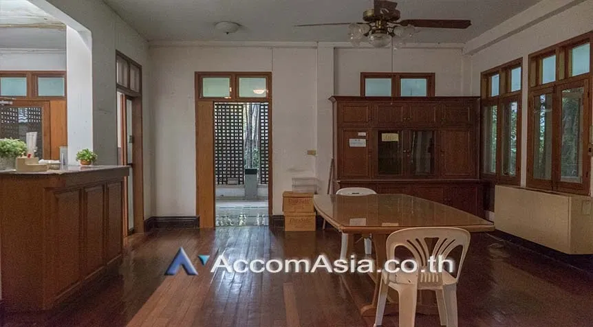 รูป 🔼🔽 AccomA 📩 Home Office,Garden 4 BR House in Khlong Ton Nuea (AA26054) - รูปที่ 7/20