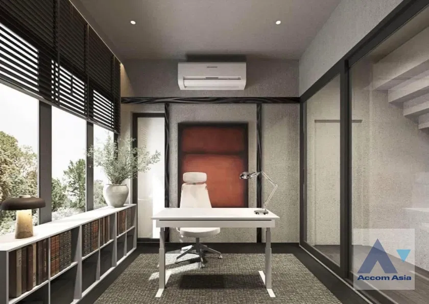 รูป 🔼🔽 AccomA 📩  Refurbished house with generous layout and rooftop space in Sukhumvit (AA42955) - รูปที่ 6/9