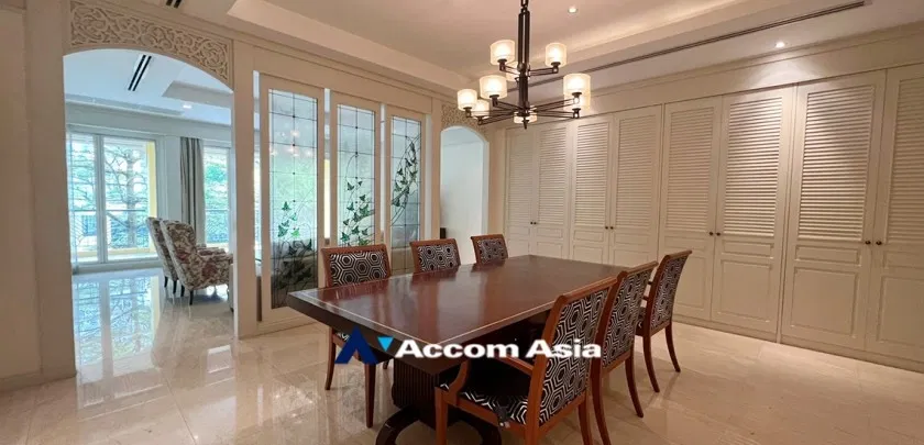picture 🔼🔽 AccomA 📩 Low-rise colonial condominium with skyline view and spacious layout (1511505) - 3/13