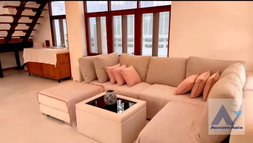 picture 🔼🔽 AccomA 📩 Home Office 5 BR House in Phra Khanong (AA44429) - 5/17