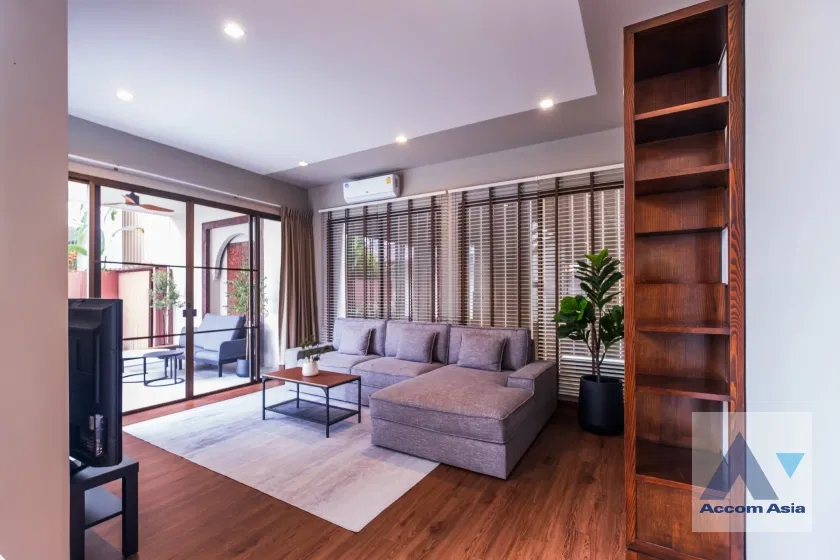 picture 🔼🔽 AccomA 📩 Pet friendly,Private Swimming Pool 5 BR House in Klong Tan (1912033) - 8/20