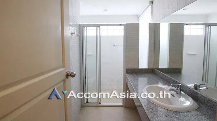 รูป 🔼🔽 AccomA 📩 Bright home in compound near BTS and Emporium mall (5002901) - รูปที่ 9/11