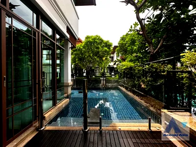 เช่าบ้านเดี่ยว ถนนสีลม : 🔼🔽 AccomA 📩 Thai-style home with pool and high ceiling in serene setting (AA32856)