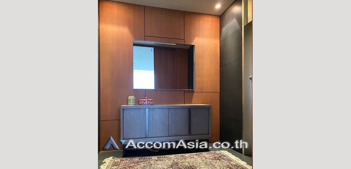 รูป 🔼🔽 AccomA 📩  Modern condominium with warm interiors and greenery views in Sathorn (AA22687) - รูปที่ 5/11