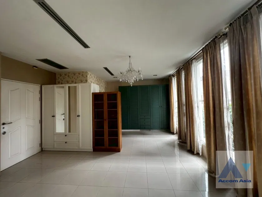 รูป 🔼🔽 AccomA 📩  4 BR House @Baan Klang Krung Thonglor (AA44012) - รูปที่ 8/20