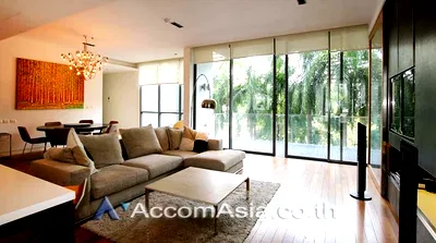 คอนโดให้เช่า : 🔼🔽 AccomA 📩 Elegant condo with warm tones and built-in features (1512069)