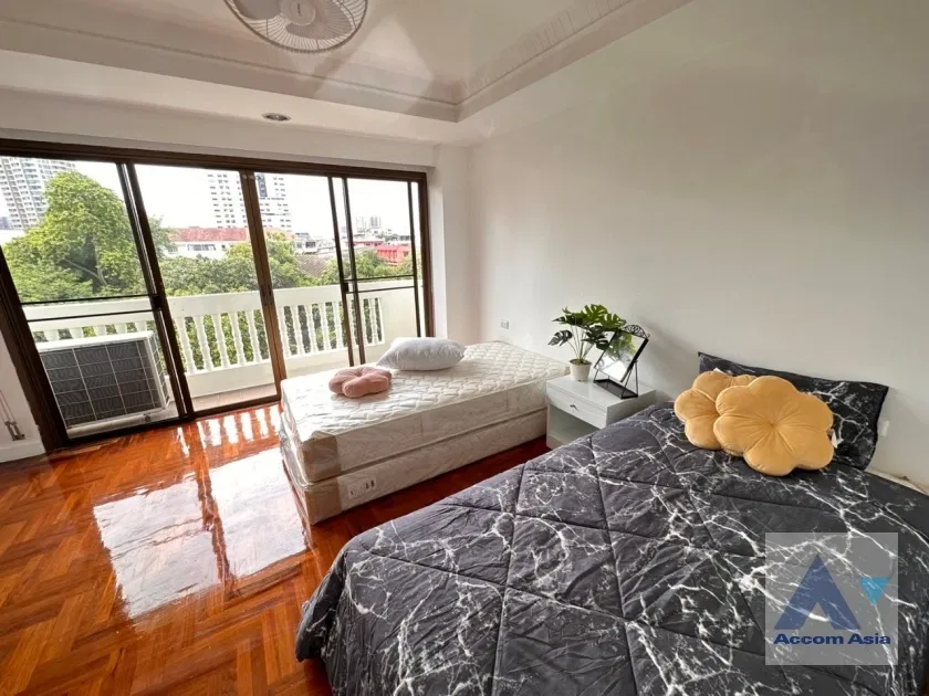 picture 🔼🔽 AccomA 📩  5 BR Townhouse @A Homely Place Residence (AA35845) - 16/20