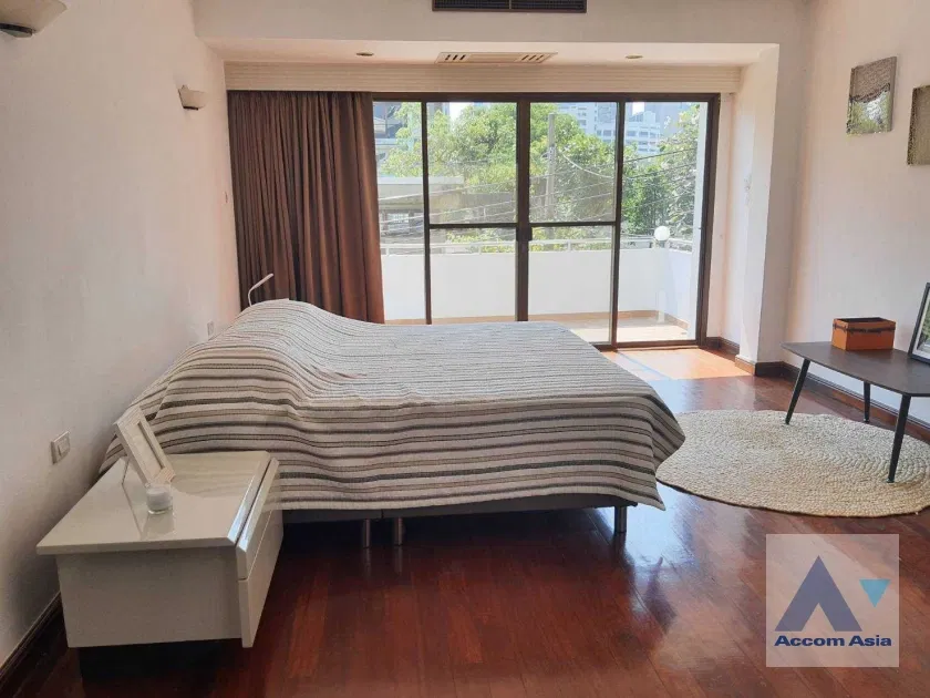 picture 🔼🔽 AccomA 📩 Pet friendly,Fully Furnished 3 BR House in Klong Tan (110087) - 12/20