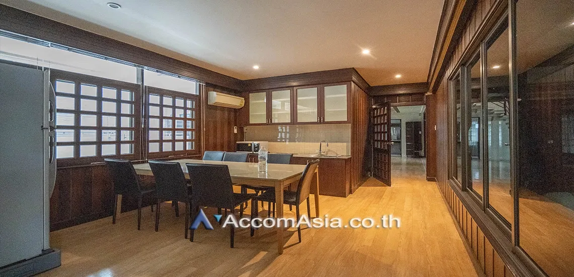 picture 🔼🔽 AccomA 📩 Home Office 3 BR House in Khlong Toei (AA11344) - 10/20