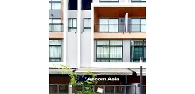 เช่าทาวน์โฮม ถนนรามคำแหง : 🔼🔽 AccomA 📩  3 BR Townhouse @Arden Pattanakarn (AA34076)
