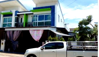 Townhouses for sale Zeer Rangsit : TOWN HOUSE 34 Sq.w. Don Mueang Bangkok for 3.4M