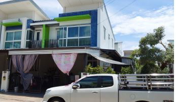 รูป ทาวน์เฮ้าส์ เนื้อที่ทั้งหมด 136 ตารางเมตร 10/199 หมู่บ้านรสา แกรนด์ วิว 7 แขวงสีกัน เขตดอนเมือง กรุงเทพมหานคร ราคา 4,070,000 บาท - รูปที่ 6/7