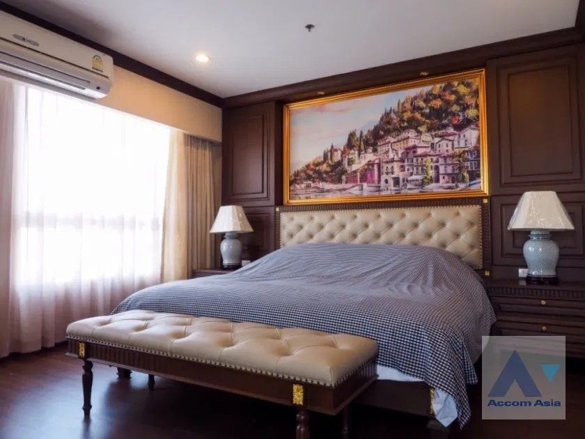 picture 🔼🔽 AccomA 📩 Well-maintained condominium with warm wood tones near Sathorn (1516940) - 7/11