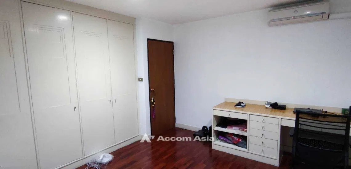 picture 🔼🔽 AccomA 📩 Condominium with generous layout and rare outdoor space in Asoke (AA32070) - 8/13