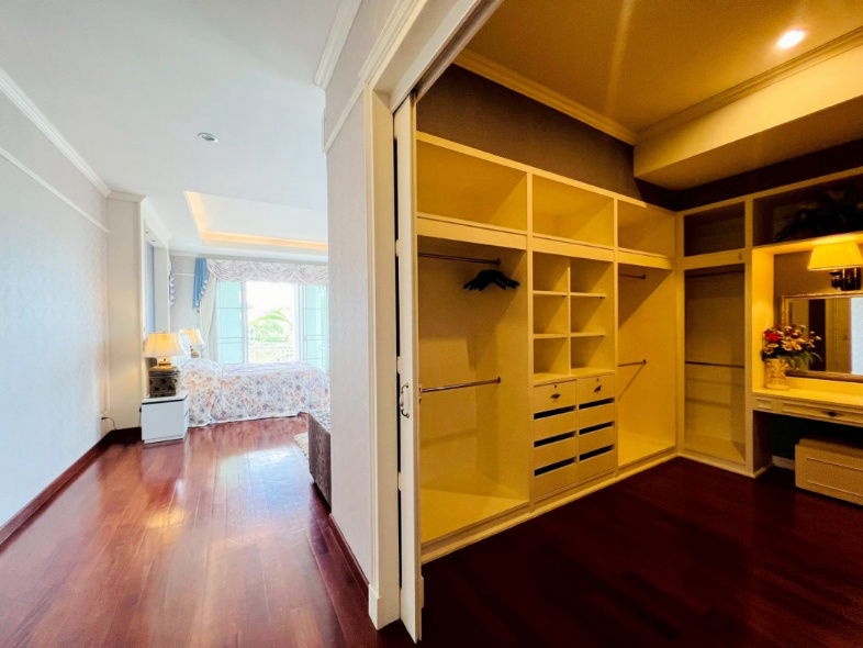 รูป ขาย บ้านเดี่ยว คฤหาสน์หรู Modern Lanna พร้อมสระว่ายน้ำและวิวทะเลสาบ สวยงามเหนือกาลเวลา ลากูน่าโฮม 629 ตรม 3 งาน 10.20 ตรว - รูปที่ 9/12