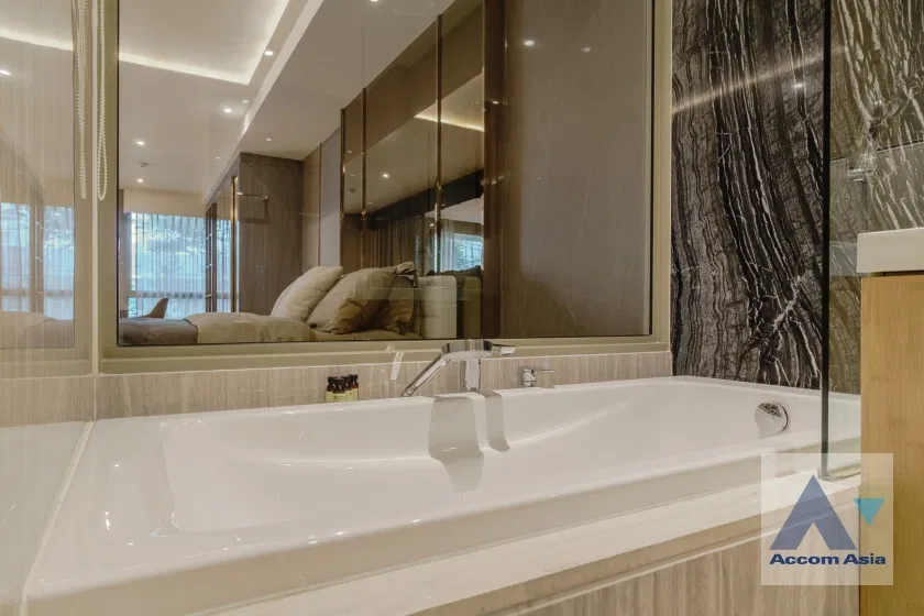picture 🔼🔽 AccomA 📩 Duplex Condo,Ground Floor 2 BR Condominium @S47 Sukhumvit (AA33609) - 19/20