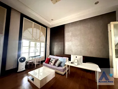 เช่าทาวน์โฮม ถนนบางนา - ตราด : 🔼🔽 AccomA 📩  3 BR Townhouse @Fantasia Villa 2 (AA43934)