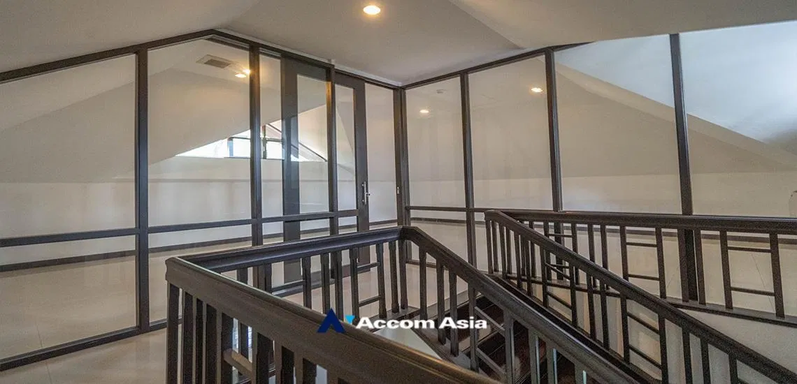 picture 🔼🔽 AccomA 📩  Tropical Pool Villa with Full Garden Ambience (1814229) - 19/20
