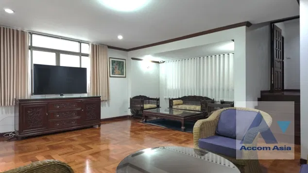 picture 🔼🔽 AccomA 📩 Home Office,Pet friendly 4 BR House in Khlong Ton Nuea (11007401) - 9/20