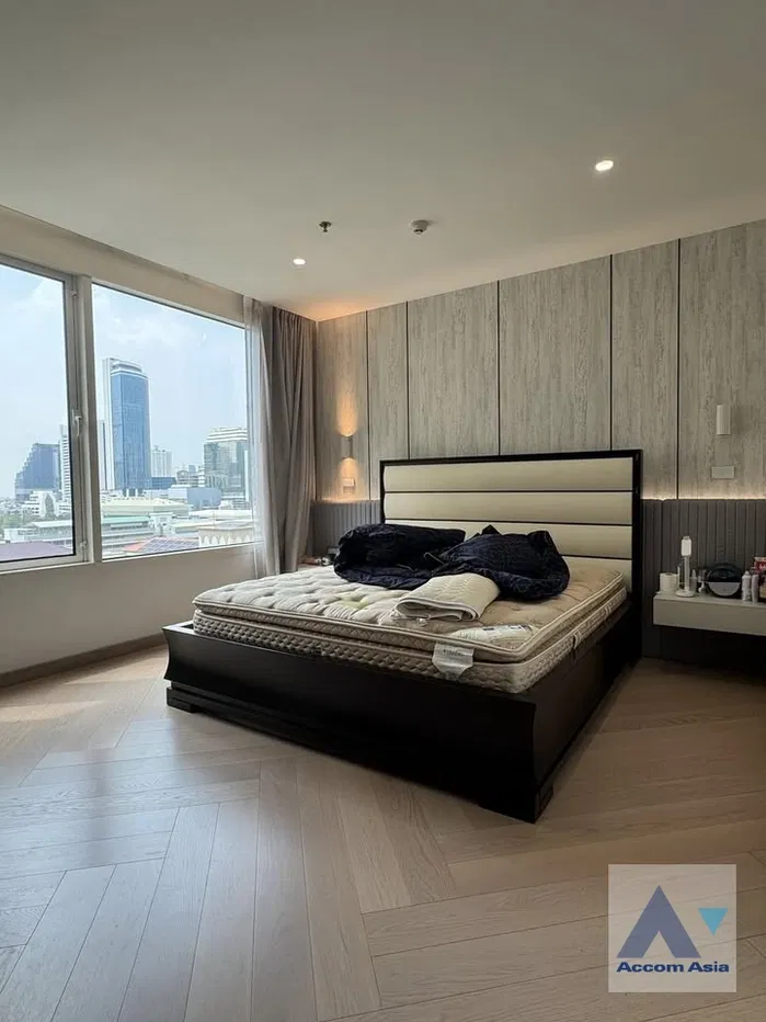 รูป 🔼🔽 AccomA 📩 Fully Furnished,Pet friendly 2 BR Condominium @Royal Saladaeng (AA43394) - รูปที่ 11/20