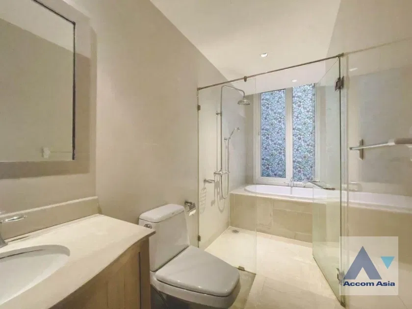 picture 🔼🔽 AccomA 📩 Fully Furnished 2 BR Condominium @The Empire Place (AA31896) - 6/6