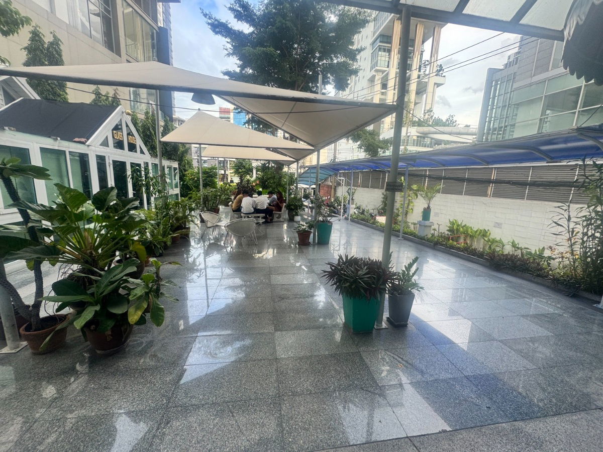 picture Office for rent (Thonglor) approximately 700 meters from BTS Thonglor Station. - 2/6