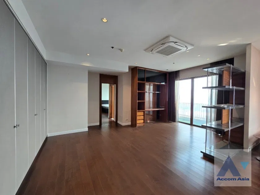 picture 🔼🔽 AccomA 📩  3 BR Condominium @The Emporio Place (AA43108) - 6/12