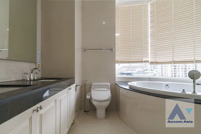 picture 🔼🔽 AccomA 📩  Modern Bright Condo with Full-Length Windows in Sukhumvit (AA30109) - 16/20