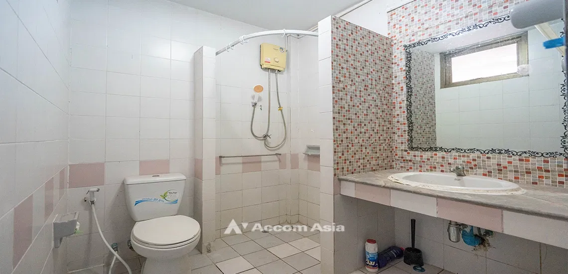 picture 🔼🔽 AccomA 📩 Home Office 4 BR Townhouse in Klong Tan (2516391) - 11/14