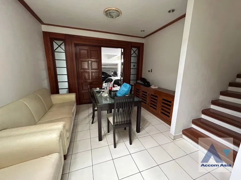 picture 🔼🔽 AccomA 📩  3 BR Townhouse @Modern style (118582) - 7/16