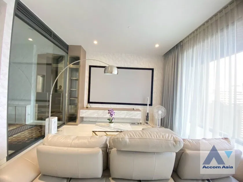 รูป 🔼🔽 AccomA 📩  Elegant condominium with soft interiors and skyline views in Sukhumvit (AA43540) - รูปที่ 3/19