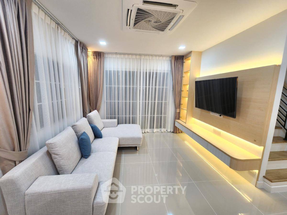 รูป บ้าน 4-ห้องนอน ที่ โกลเด้น นีโอ สุขุมวิท-ลาซาล ใกล้ BTS สำโรง (ID 2283582) - รูปที่ 3/11