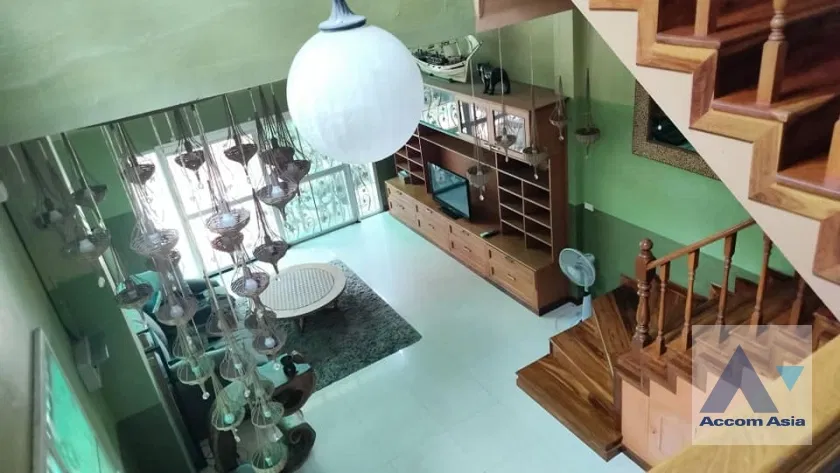 picture 🔼🔽 AccomA 📩 Stylish townhouse 3 beds for rent in Sukhumvit, Bangkok near BTS Punnawithi (AA39864) - 10/20