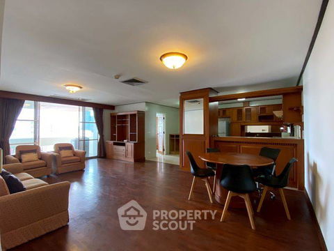 1-BR Condo at Newton Tower Condominium near BTS Nana (ID 2283533)