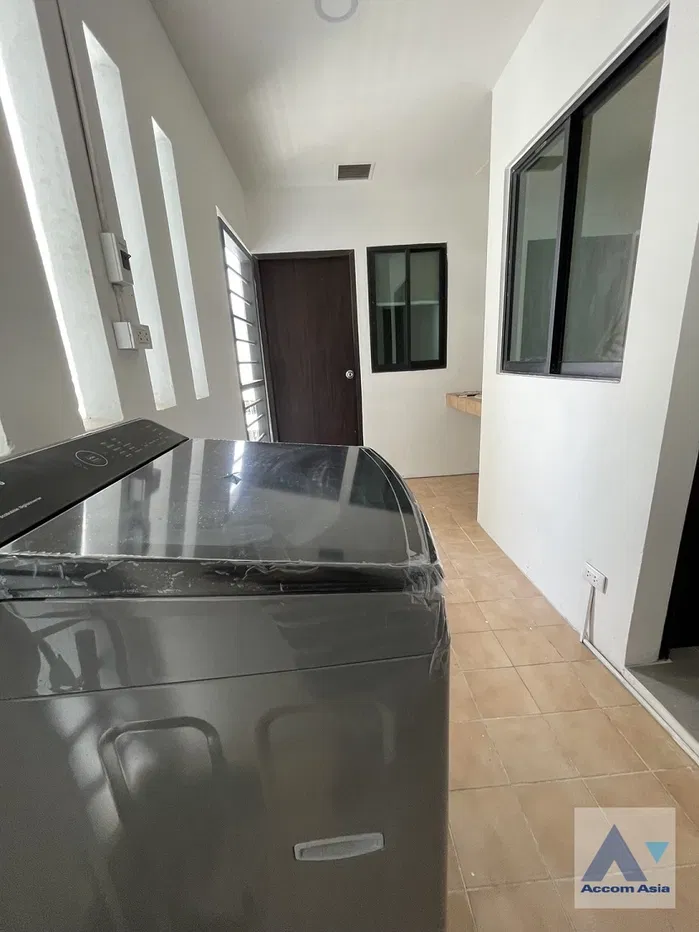 รูป 🔼🔽 AccomA 📩  3 BR Condominium @Sathorn Gardens (1511931) - รูปที่ 8/13