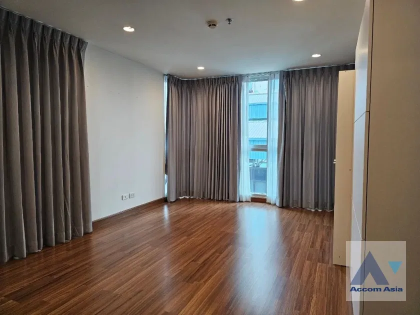 picture 🔼🔽 AccomA 📩 Duplex Condo 2 BR Condominium @The Rajdamri (AA23573) - 9/12