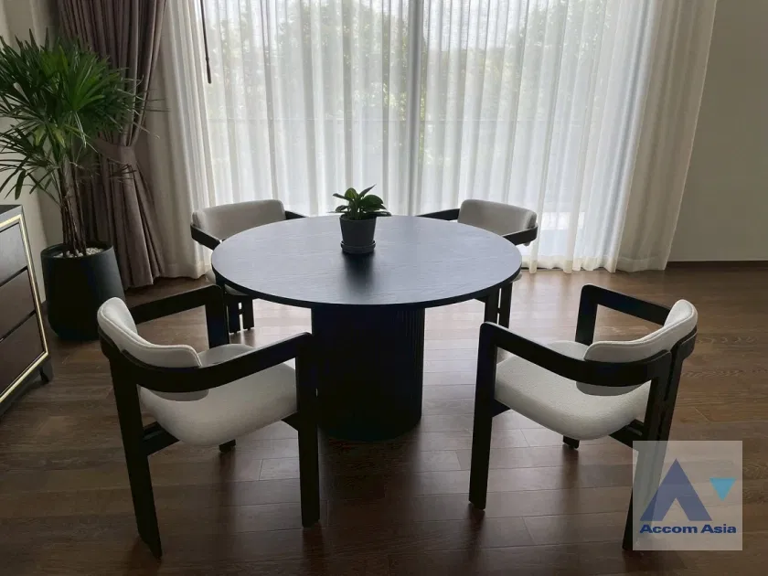 รูป 🔼🔽 AccomA 📩  Bright Elegant Home with Garden Corner (AA43834) - รูปที่ 13/18