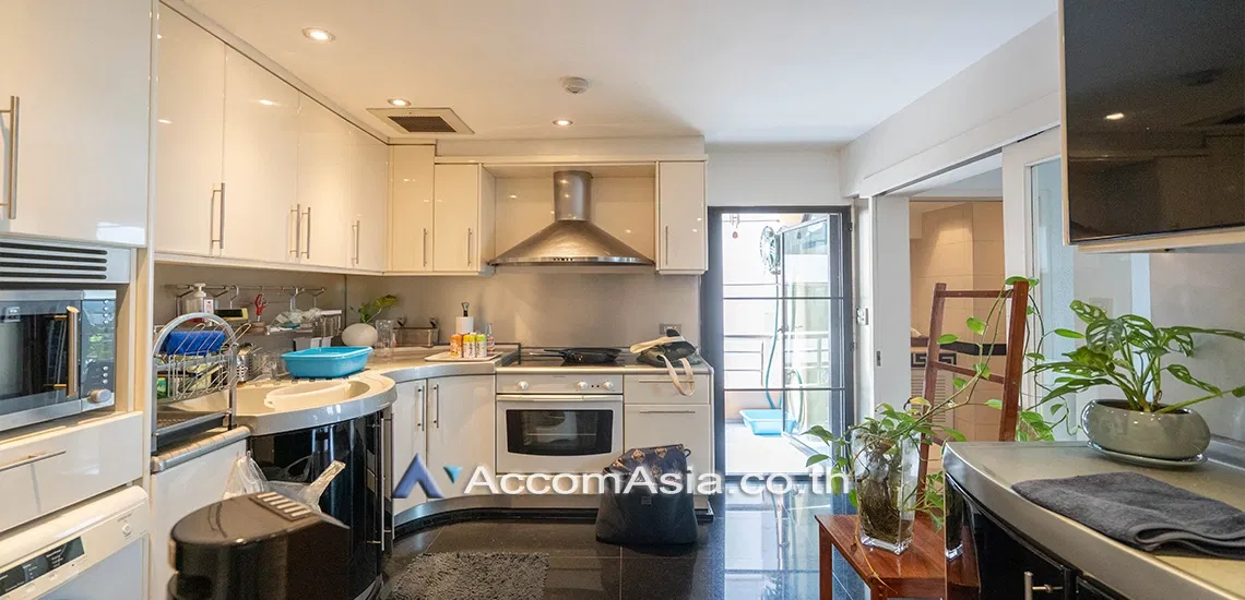 picture 🔼🔽 AccomA 📩 Artistic duplex-style unit with greenery views in Ploenchit (AA30897) - 18/20