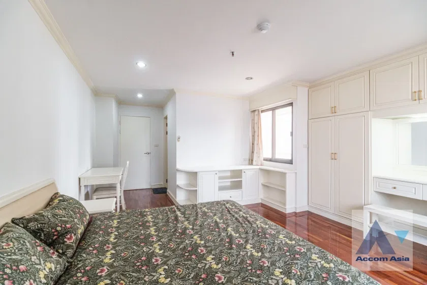 picture 🔼🔽 AccomA 📩 Elegant high-floor condo with wood finishes at Baan Suan Petch (1520431) - 9/20
