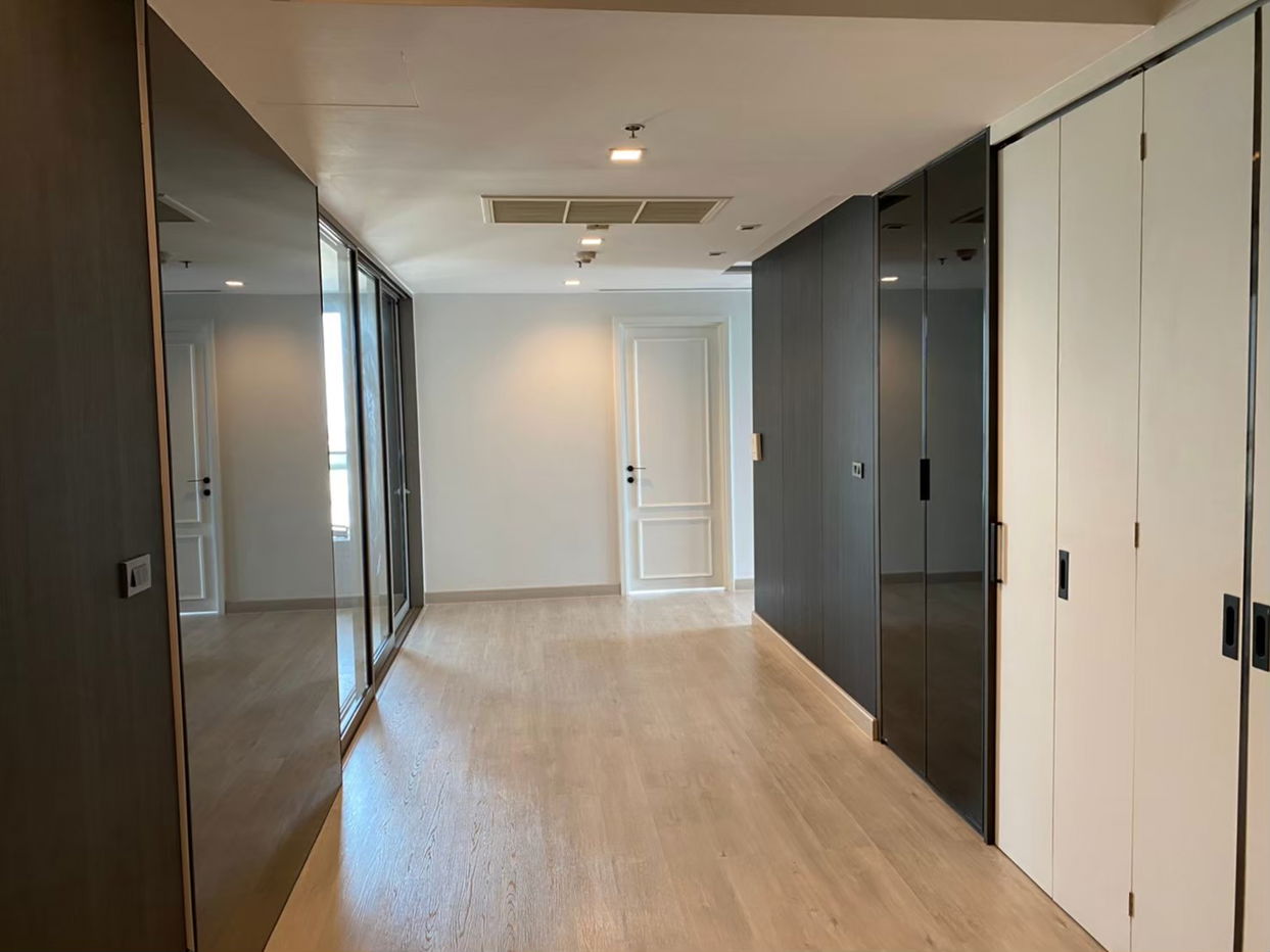 picture Starview Rama 3 2 bedrooms, for sale - 2/12