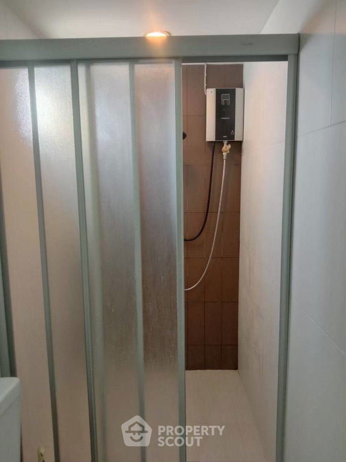 picture 1-BR Condo at U Delight @ Huai Kwang Station near MRT Huai Khwang (ID 2053448) - 10/15